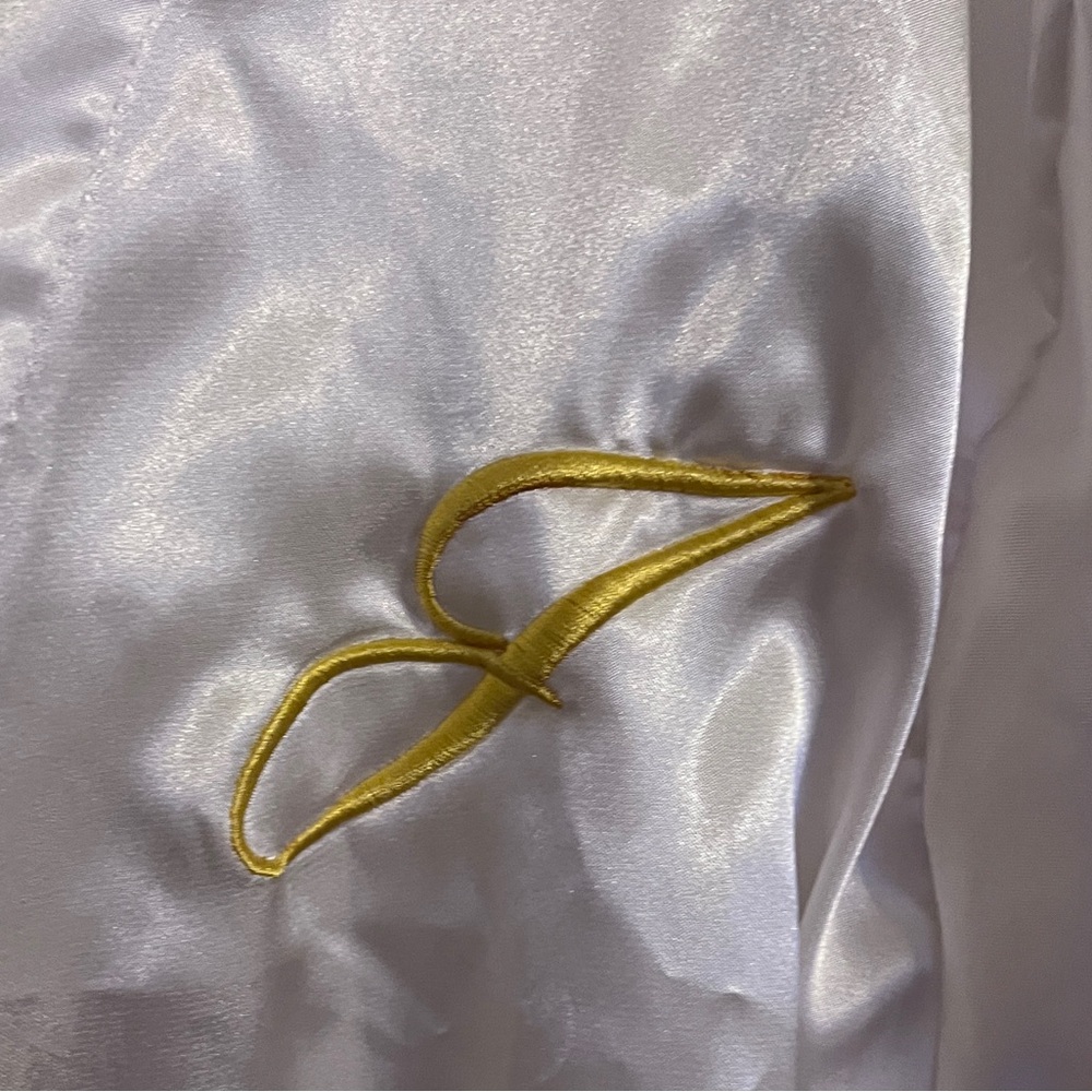 White Bride robe - Picture 3 of 3